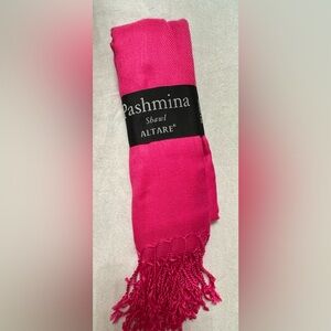 Pashmins Shawl 60 x 180 CM. Brand new.